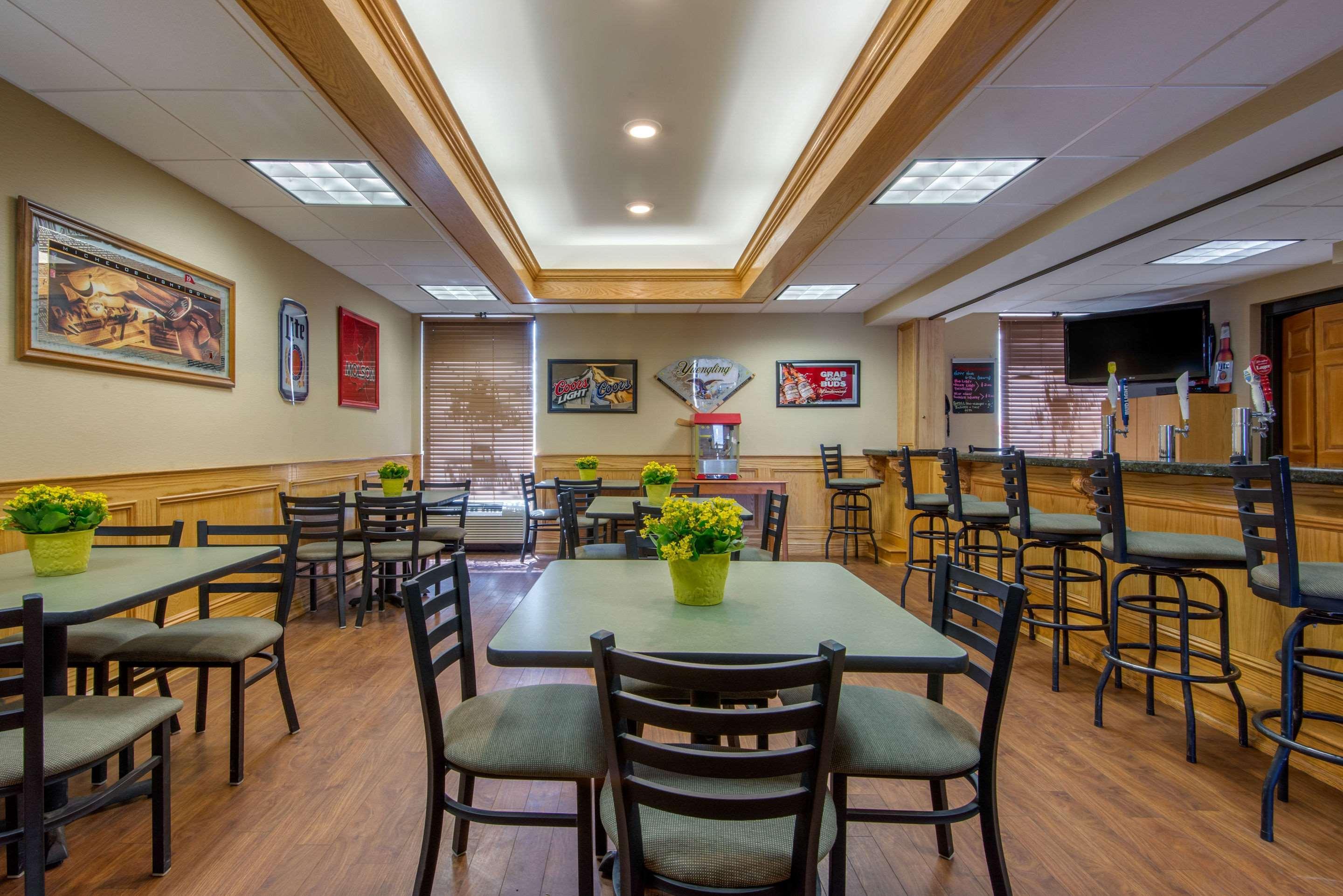 Quality Inn & Suites Mansfield Buitenkant foto