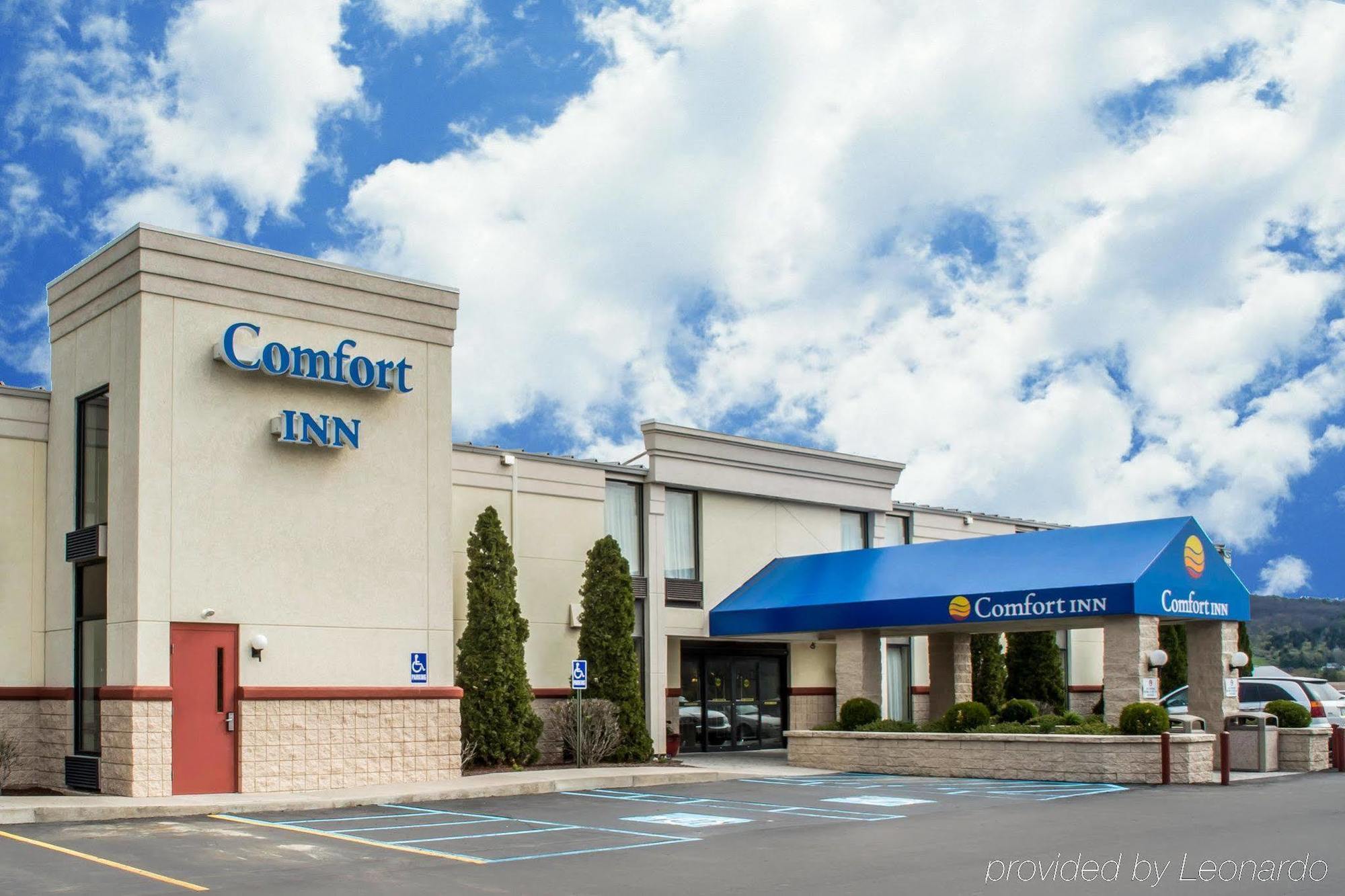Quality Inn & Suites Mansfield Buitenkant foto