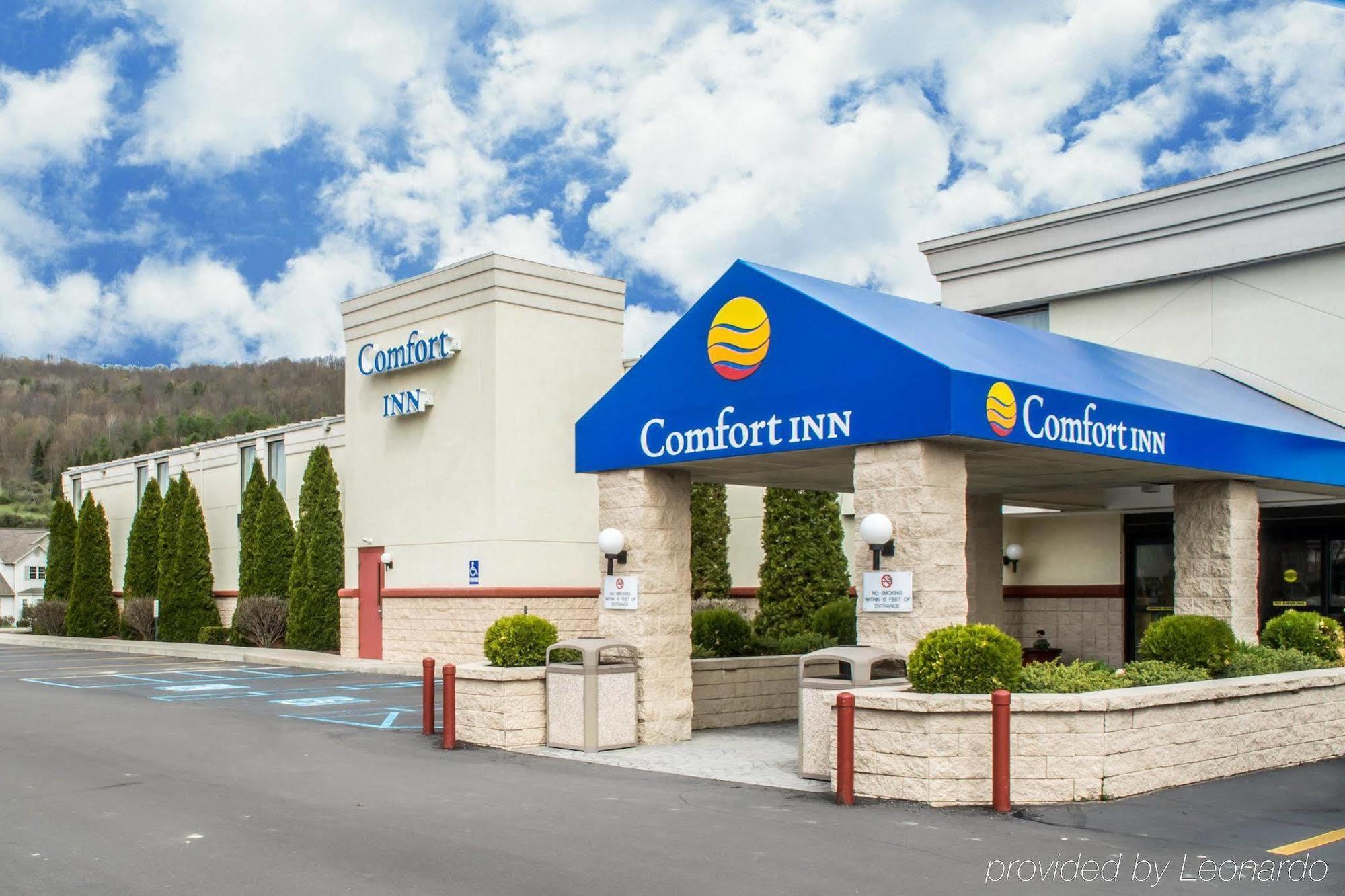 Quality Inn & Suites Mansfield Buitenkant foto
